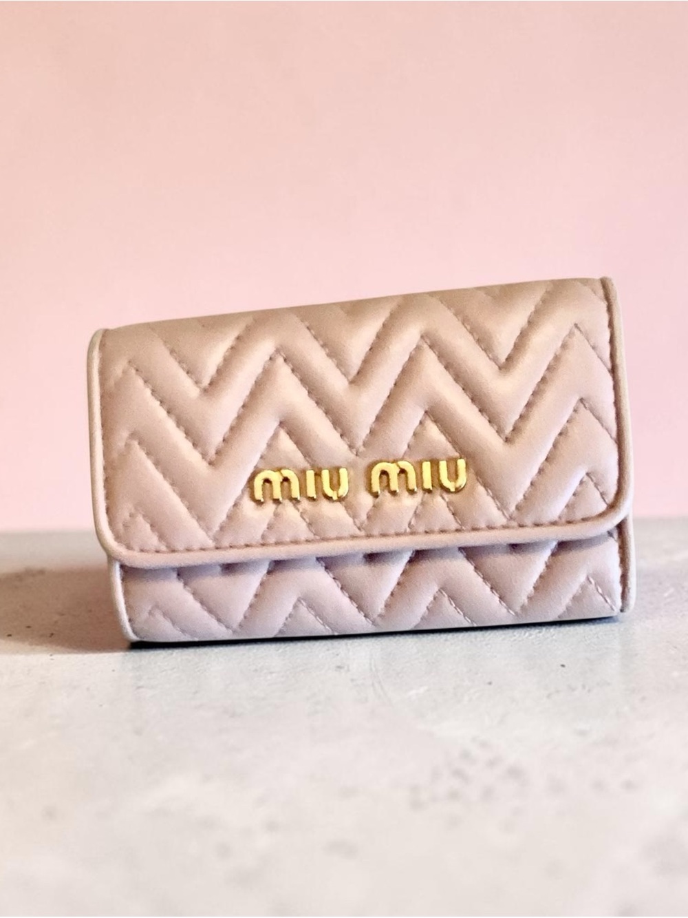 Miu Miu Quilted dusty rose color Leather keyholder with Gold Logo